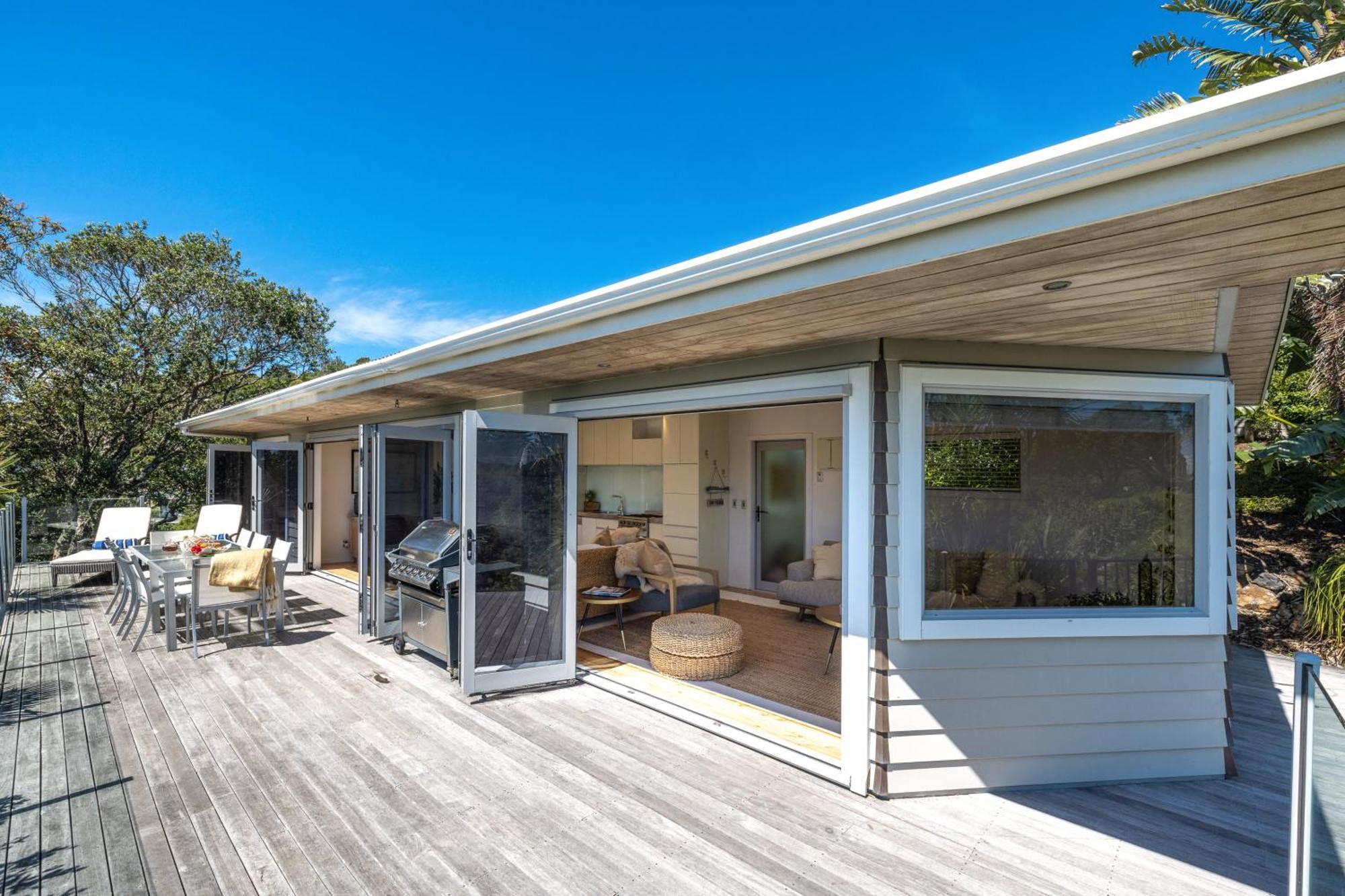 Tawa Cottage - Coast & Country Oneroa Exteriér fotografie